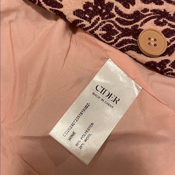 Cider small burgundy vest NWT #80 - Picture 6 of 6